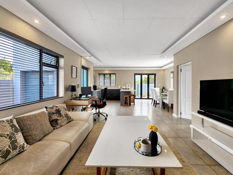 2 Bedroom Property for Sale in Salt River Western Cape